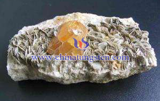 Tungsten Ore Picture